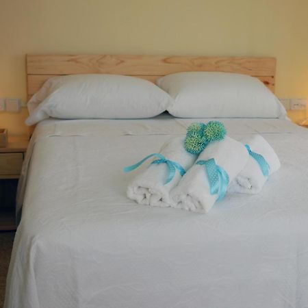 El Faro Apartaments Platja Llarga-Les Salines-Tgn Tarragona Bagian luar foto