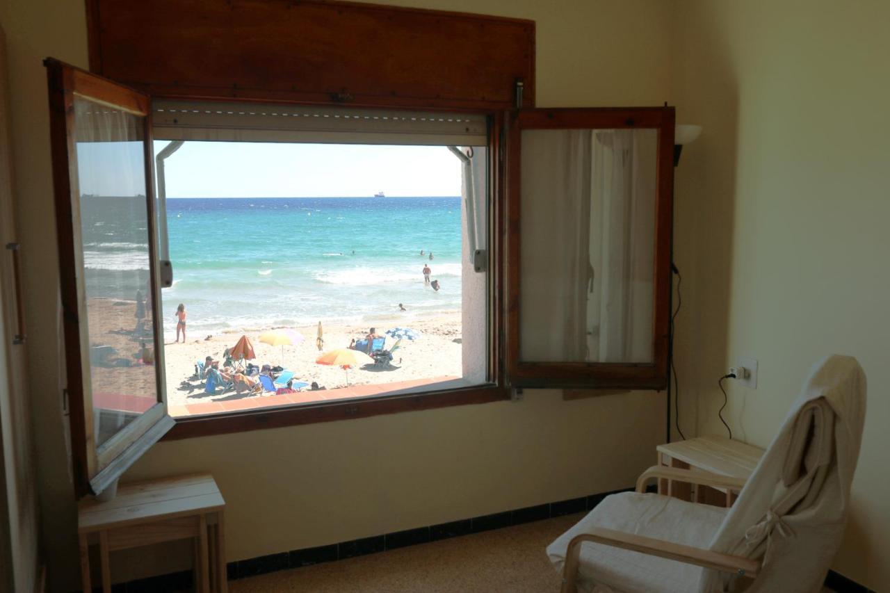 El Faro Apartaments Platja Llarga-Les Salines-Tgn Tarragona Bagian luar foto